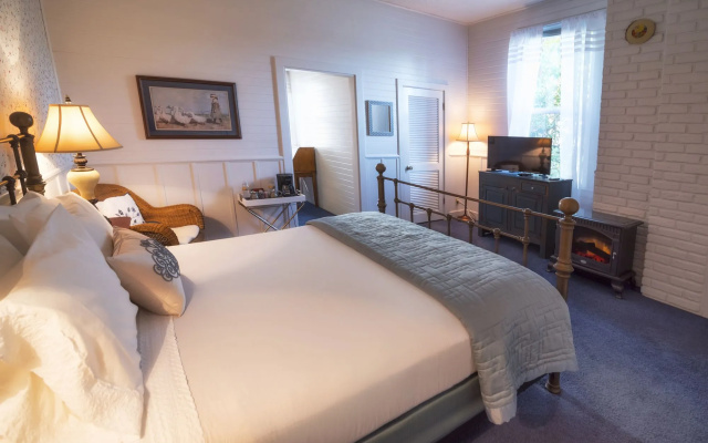 Gilbert Inn Seaside