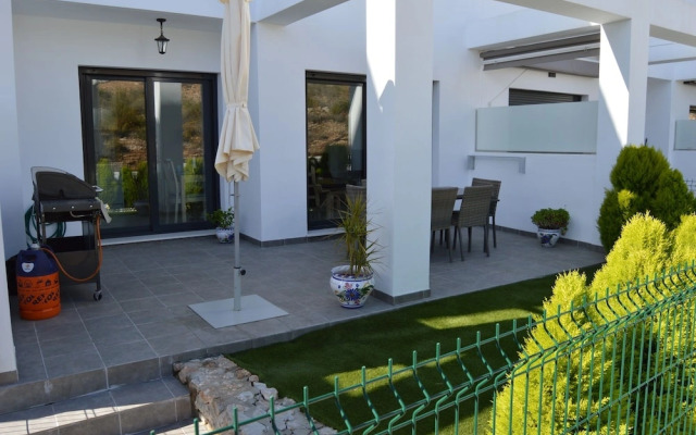 Mangos Scandinavian Living Nerja