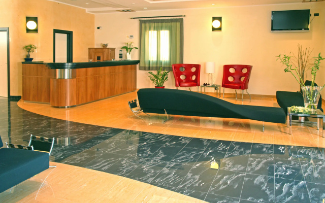 Cerri Hotel