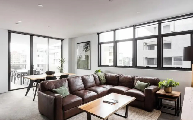 Astra Apartments Wollongong Kembla St.