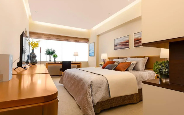 Shanghai Centre Serviced Apartment