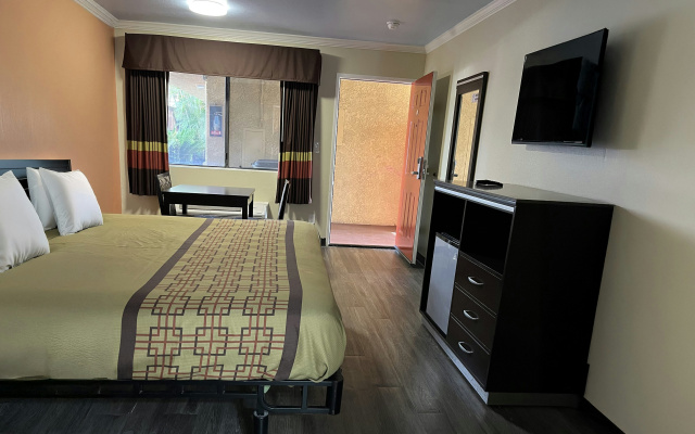 Rivera Inn & Suites Motel Pico Rivera