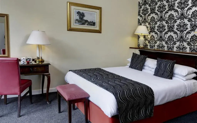 Best Western Broadfield Park