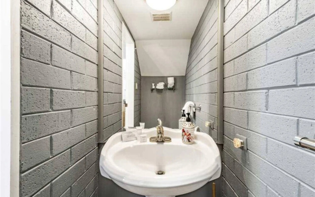 Park Avenue 333 by Identity Properties