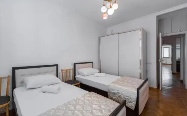 Umba Apartment N2