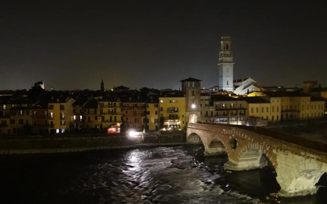 Theater Verona Apartment