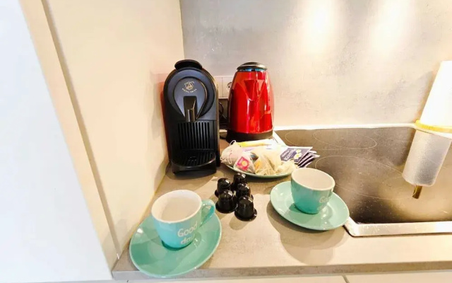 Warm&Bright 1BR w terrace&parking