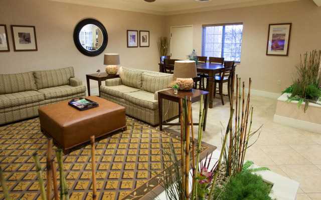 Candlewood Suites Springfield-Medical District