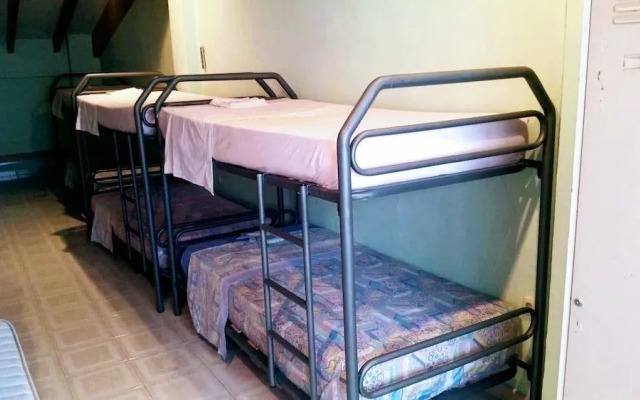 Hostal Marqués del Campo - Hostel