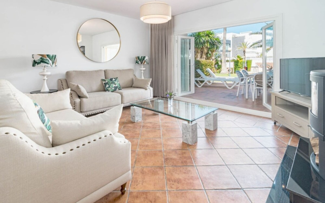 PG9 - Andalucian 3-story Townhouse Near Estepona