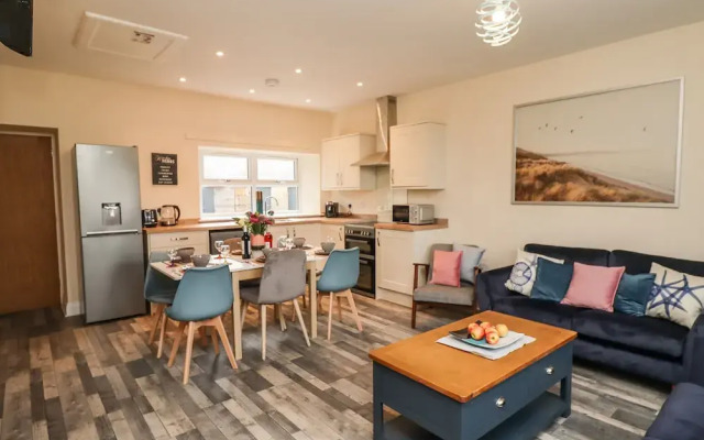 Lonnon Cottage