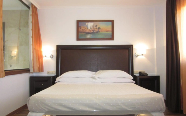 Hotel Mulhacén