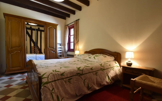 Holiday home in St. Maurice sur Aveyron with garden