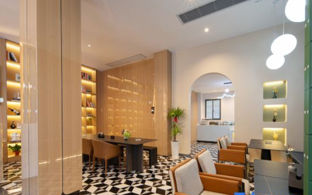 Zhuzhou Wanfa Hotel  (Xiangyang Plaza Branch)