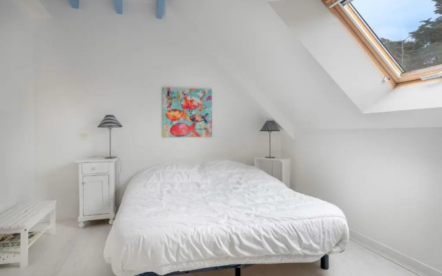 Maison familiale avec un grand jardin a Arzon