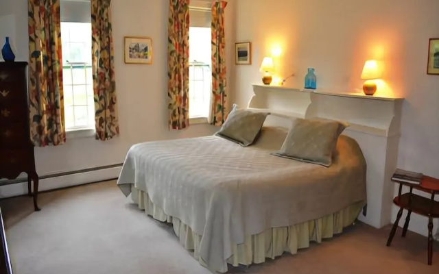 Whereaway - One Bedroom Home