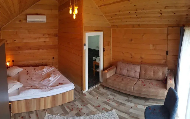 Adesa Bungalow Hotel