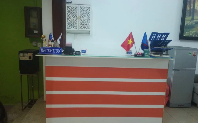 Spot On 710 Sakura Hostel Cholon