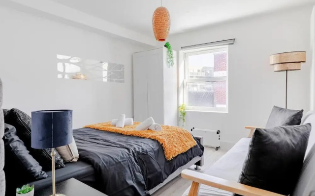 1-bed in Bricklane / Shoreditch - 6 Sleeps