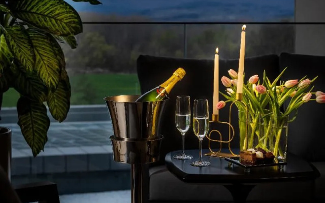 Kings Valley Medical & Spa Hotel
