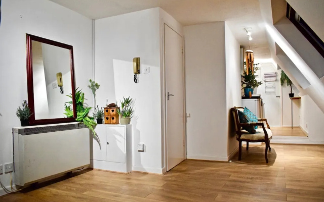 Studio Apartment On St Michaels Court