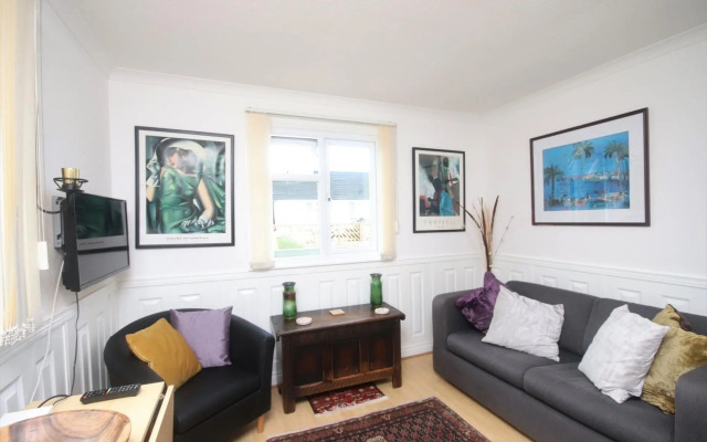 5G Medmerry Park 1 Bedroom Chalet