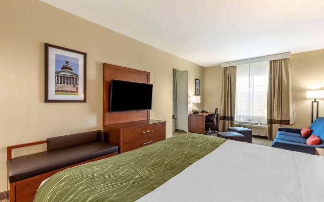 Comfort Inn & Suites