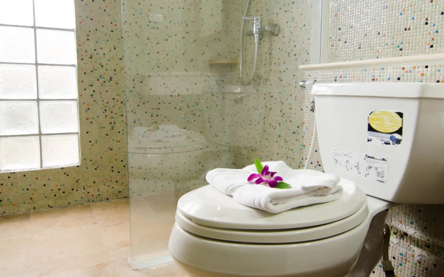 Cocoville Phuket Resort