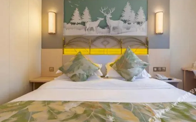 7 Days Inn (Guangzhou Sanyuanli Metro Station)