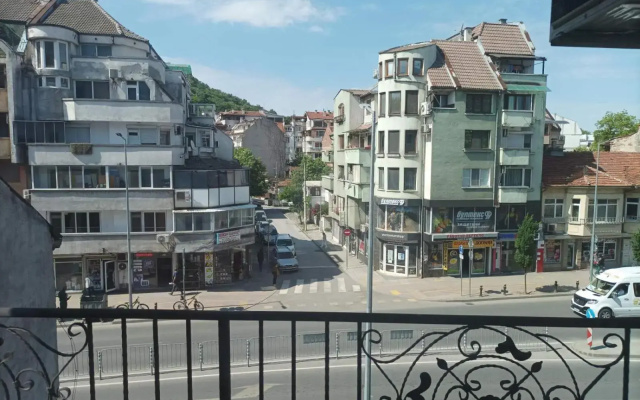 Studio Apartament 6 - Vasil Aprilov Plovdiv