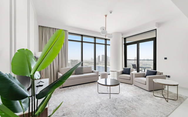 Silkhaus Spacious 2BR Marina Vista Tower Beach