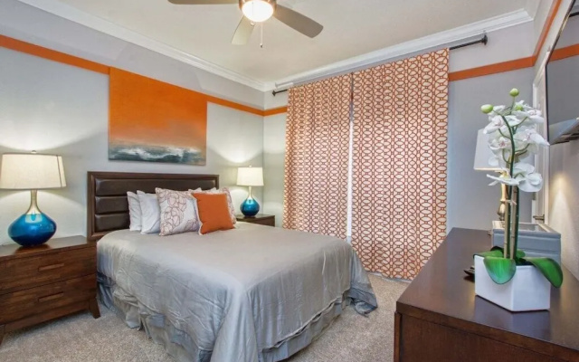 Storey Lake-4 Bedroom Townhome W/spashpool-1629st Townhouse