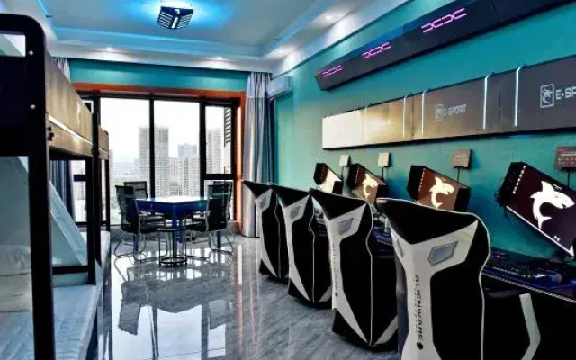 Taiyuan White Shark Premium E-sports Homestay (Gongyuan Times City)