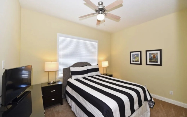 7521 Mourning Dove Circle, Unit 304