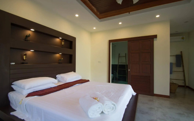 Infinity Pool Villa
