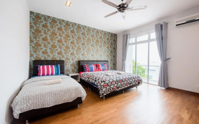 New Corner Shamrock Beach Villas Seaview