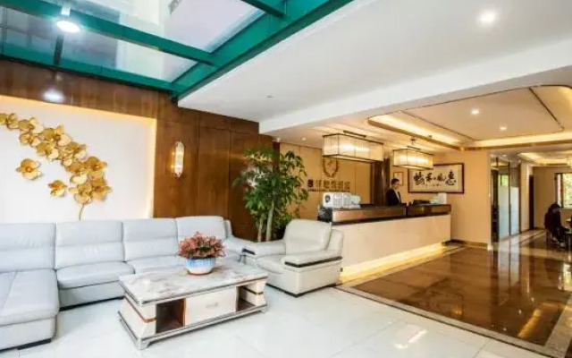 Longshore Resort Hotel
