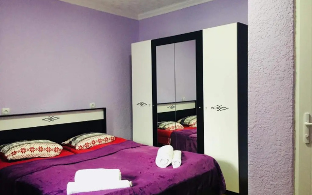 Sunny guesthouse