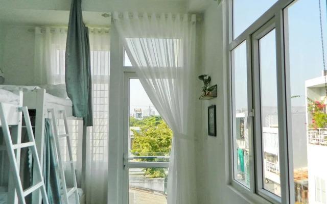 Homestay Trop Home - Hostel