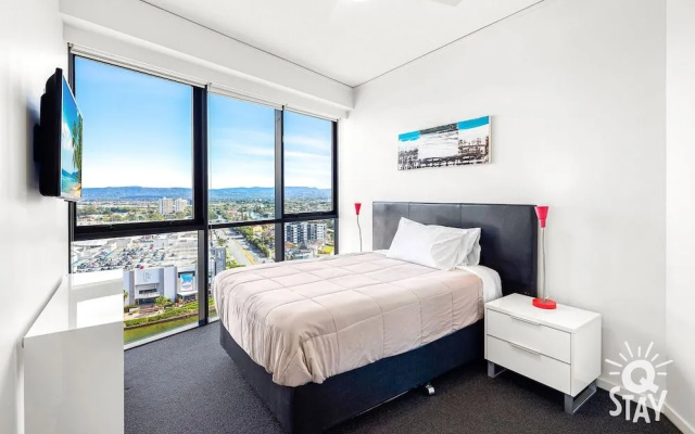 Sierra Grand Broadbeach - Privately Managed