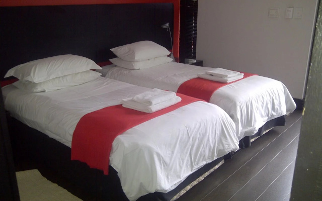 21 Kingfisher Guesthouse