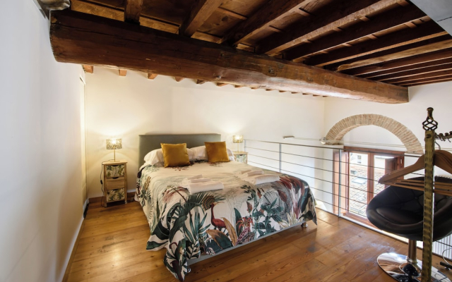 Rustic-Chic Loft by the Duomo