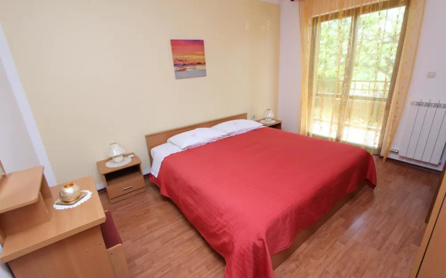 Apartment and Rooms Sanja