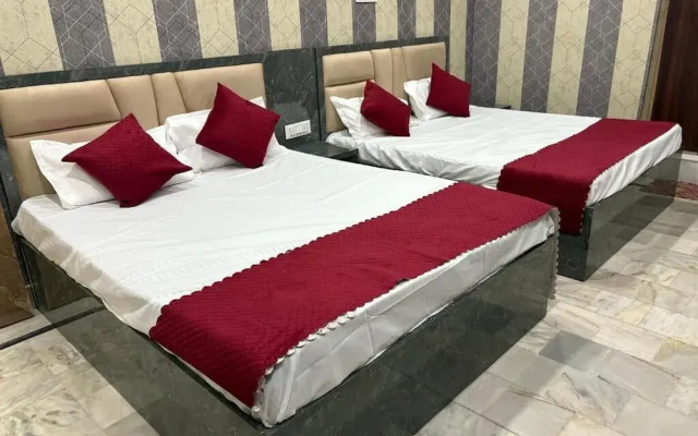 Captain Guest House