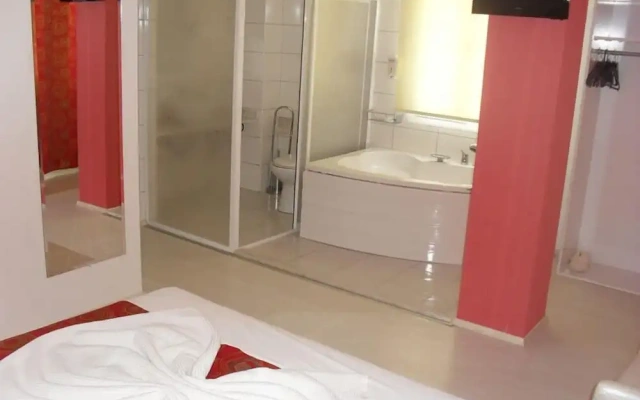 Adalia Hotel