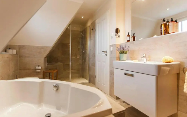 Komfortables Ferienhaus mit Sauna in Fuhlendorf