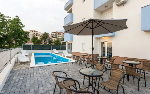 S1-spacious Studio With the sea View & use of Pool