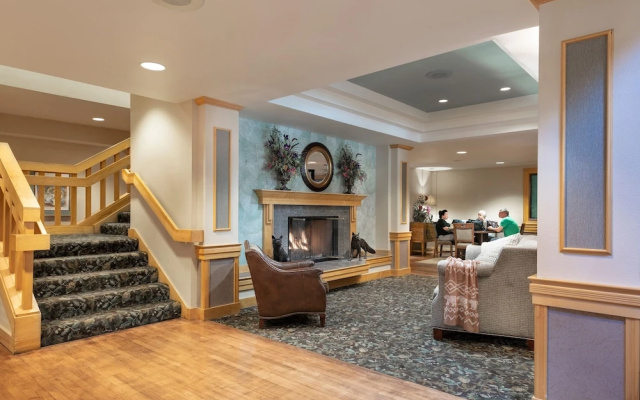 Fairbanks Princess Riverside Lodge