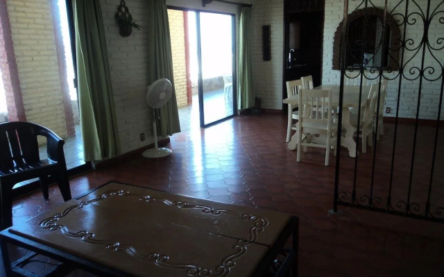 La Casa Contenta