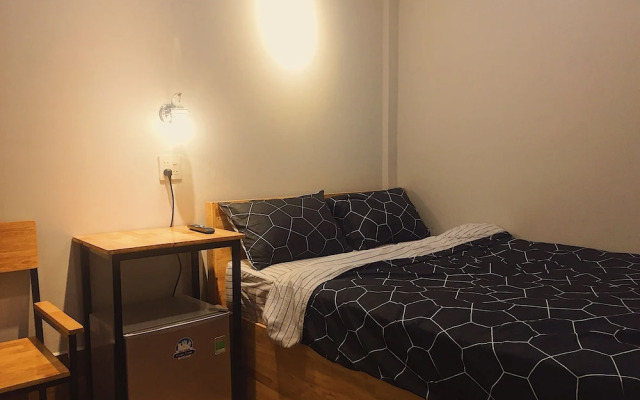 Amazon2 Hostel